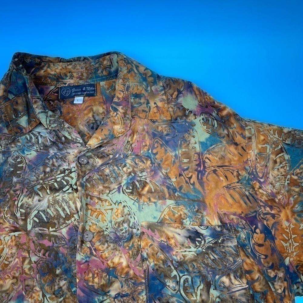 Vintage Grace & Nike Hawaiian Style Button-Down Shirt - Picture 3 of 4